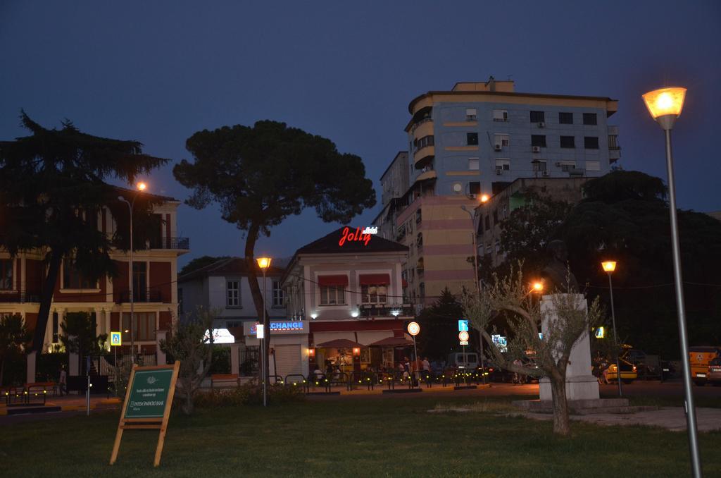 Jolly City Center Hotel Τίρανα Εξωτερικό φωτογραφία